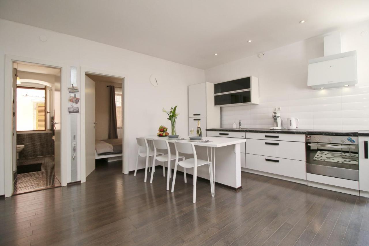 Carrera Corner Apartment Rovinj Zewnętrze zdjęcie