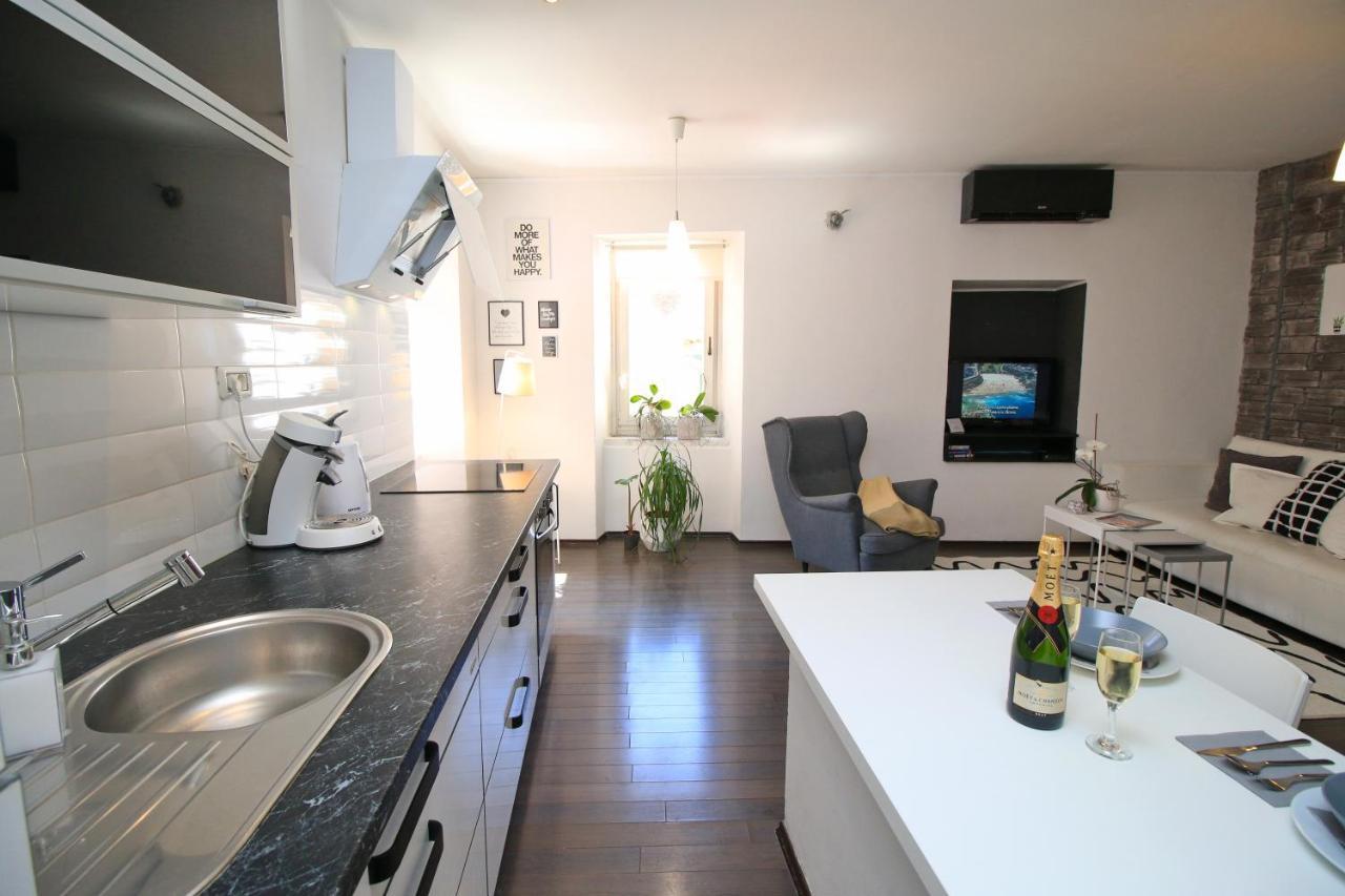 Carrera Corner Apartment Rovinj Zewnętrze zdjęcie